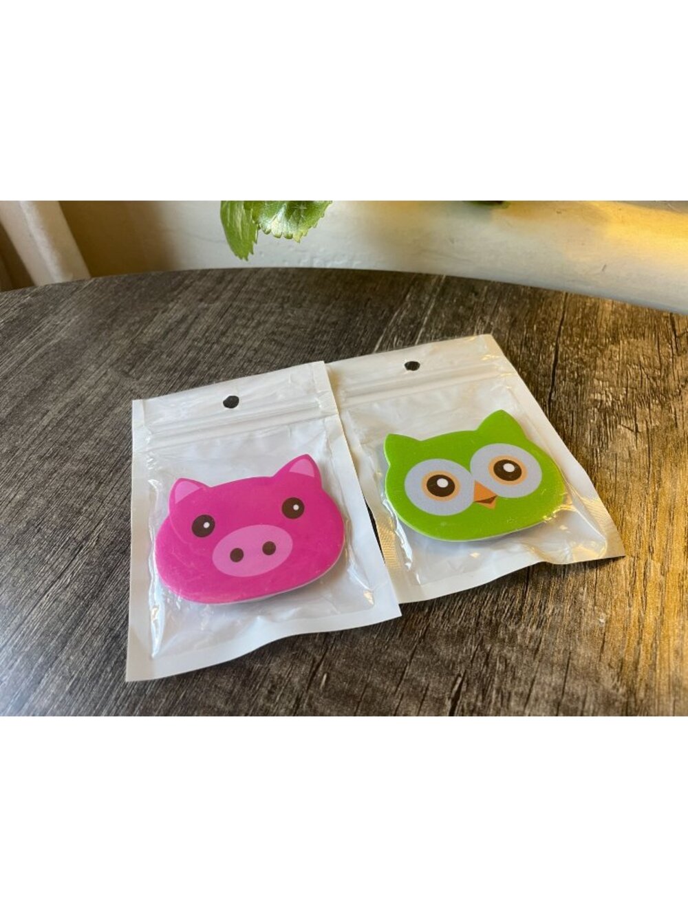 Pig & Owl Telescoping Phone Mount 2-Pack Pink Green 3M Adhesive Cartoon Pop Grip